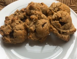 The Best Whole Grain Oatmeal Chocolate Chip Cookies | Heather Carey
